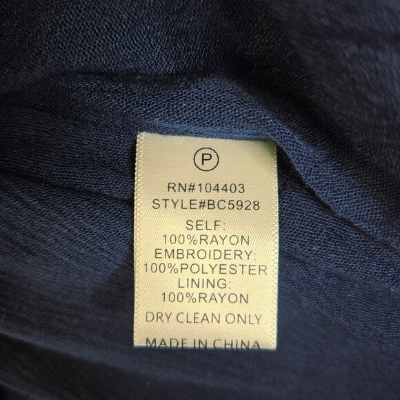 JOA Los Angeles Embroidered Floral Cold Shoulder Dress Womens M Navy Blue NWT* - Picture 6 of 14